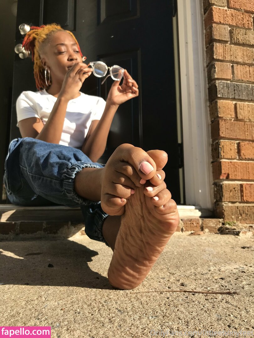 littleebonyfeet leaked nude photo #0010 (littleebonyfeet / prettyfeetpicsx)