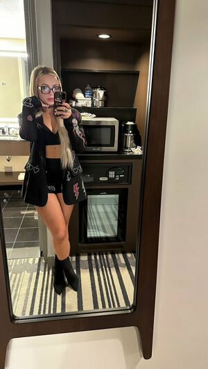 Liv Morgan nude #0575