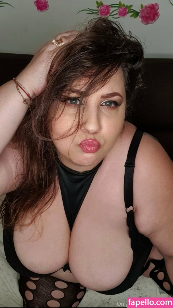 lorabbw leaked nude photo #0022 (lorabbw / louloubbw)