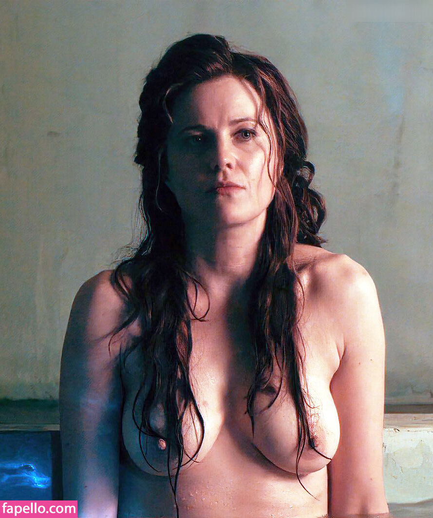 Lucy Lawless / RealLucyLawless Nude Leaked Photo #2 - Fapello