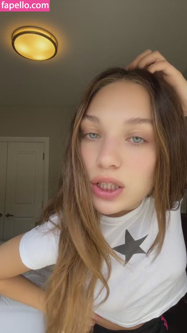 Maddie Ziegler / maddieziegler Nude Leaked  Video #455  - Fapello