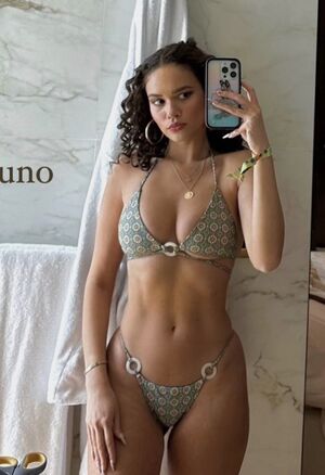 Madison Pettis nude #0649