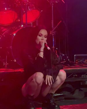 Maggie Lindemann nude #0123