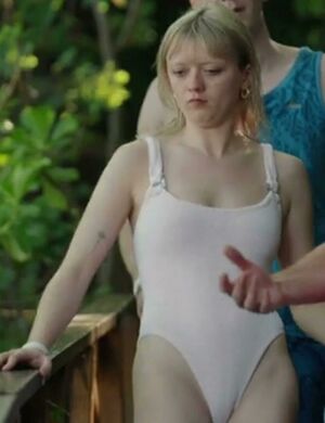 Maisie Williams nude #0790