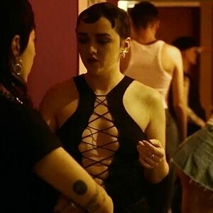 Maisie Williams nude #0879