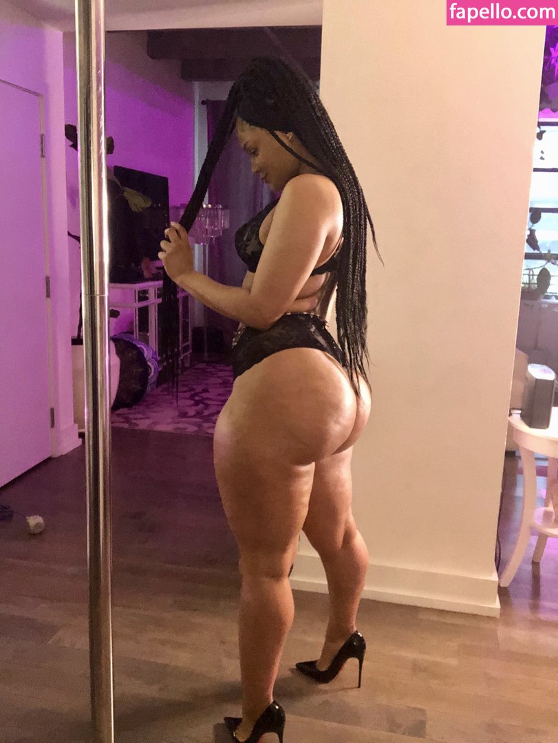 Maliah Michel leaked nude photo #0017 (Maliah Michel / maliah / maliah_michel)