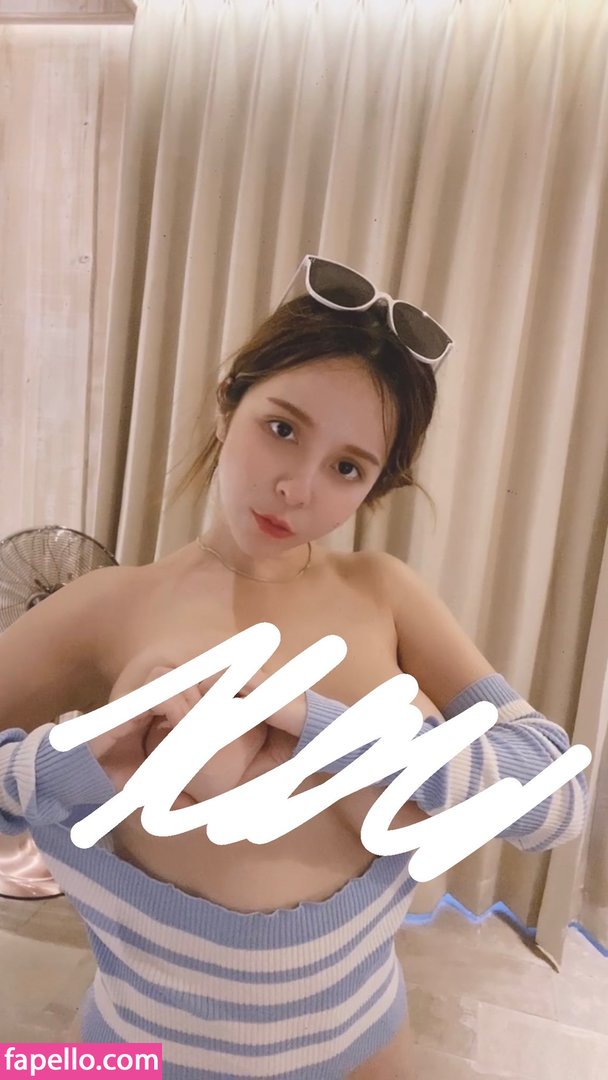 Mandi 香菱 leaked nude photo #0019 (Mandi 香菱 / 826m.m / real_xiangling_c)