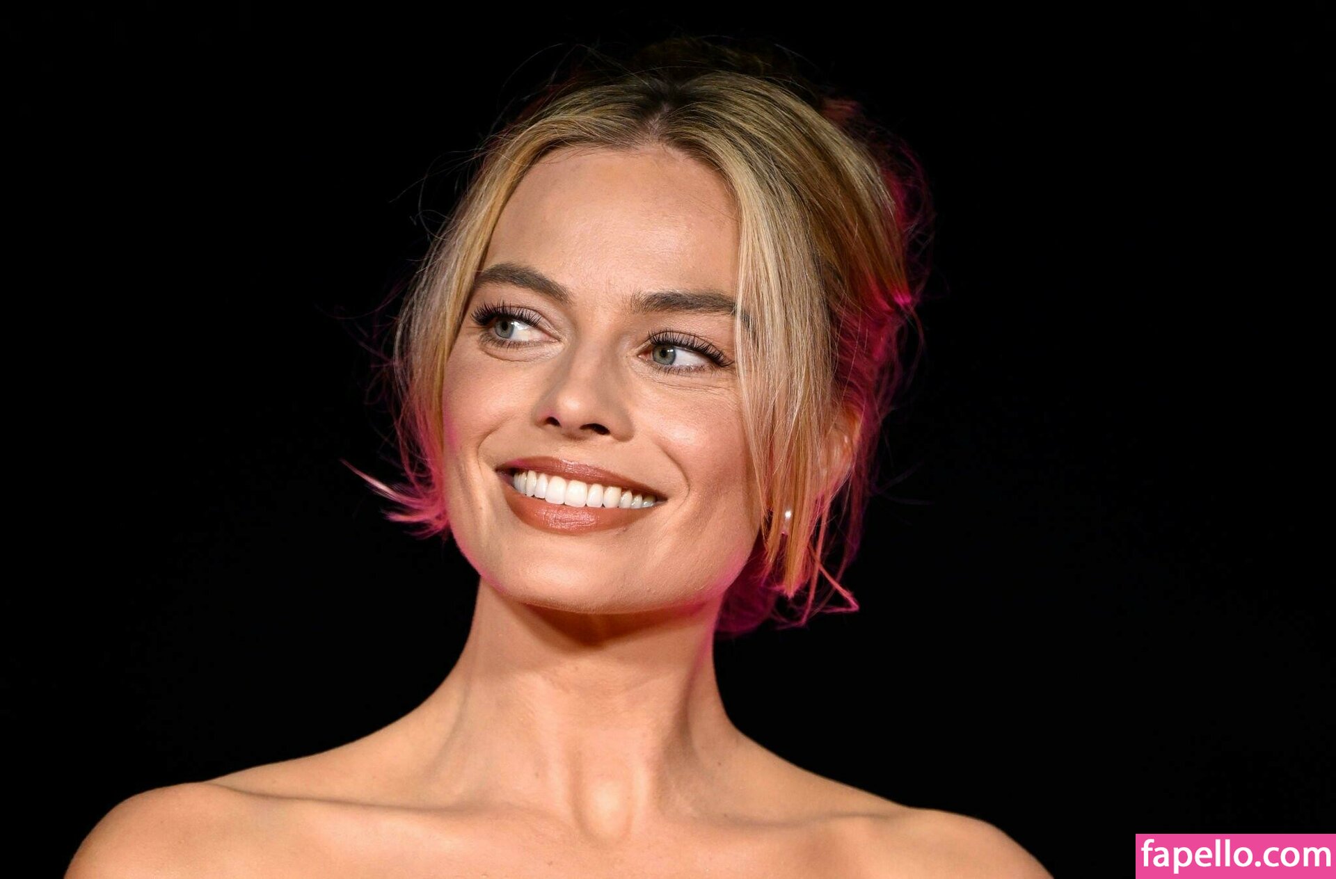 Margot Robbie / margotrobbieofficial Nude Leaked OnlyFans Photo #1082 -  Fapello