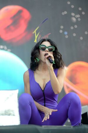 Marina Diamandis nude #0342