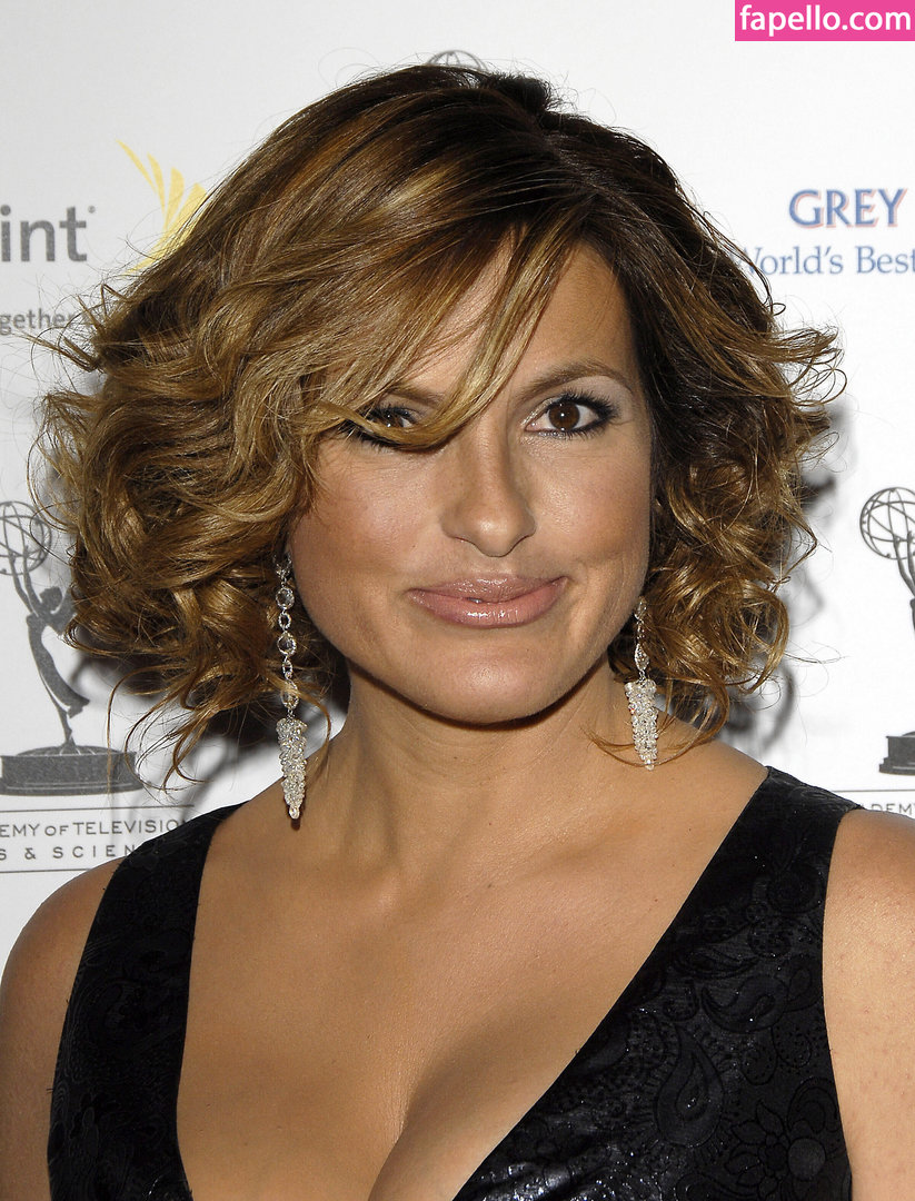 Mariska Hargitay leaked nude photo #0014 (Mariska Hargitay / therealmariskahargitay)