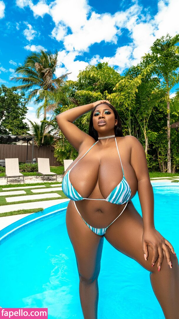 MaseratiXXX leaked nude photo #0031 (MaseratiXXX / clubmaseratixxx / kerrystayglam)