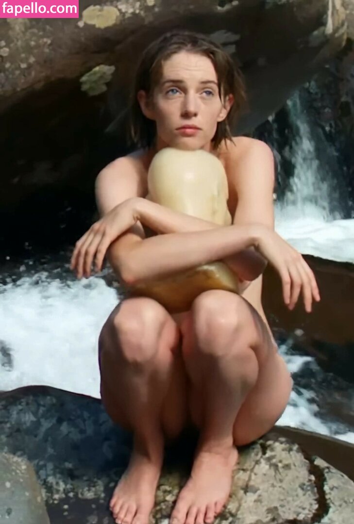 Maya Hawke leaked nude photo #0033 (Maya Hawke / maya_hawke / neohawk2)