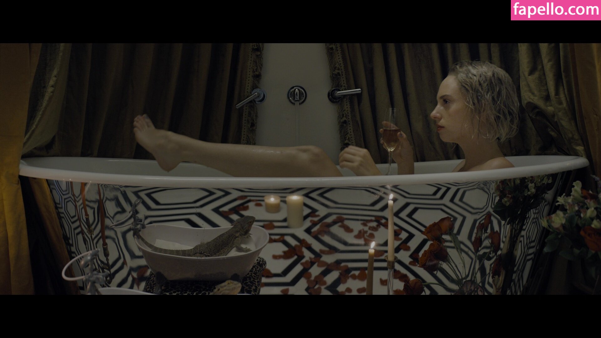 Maya Hawke leaked nude photo #0151 (Maya Hawke / maya_hawke / neohawk2)