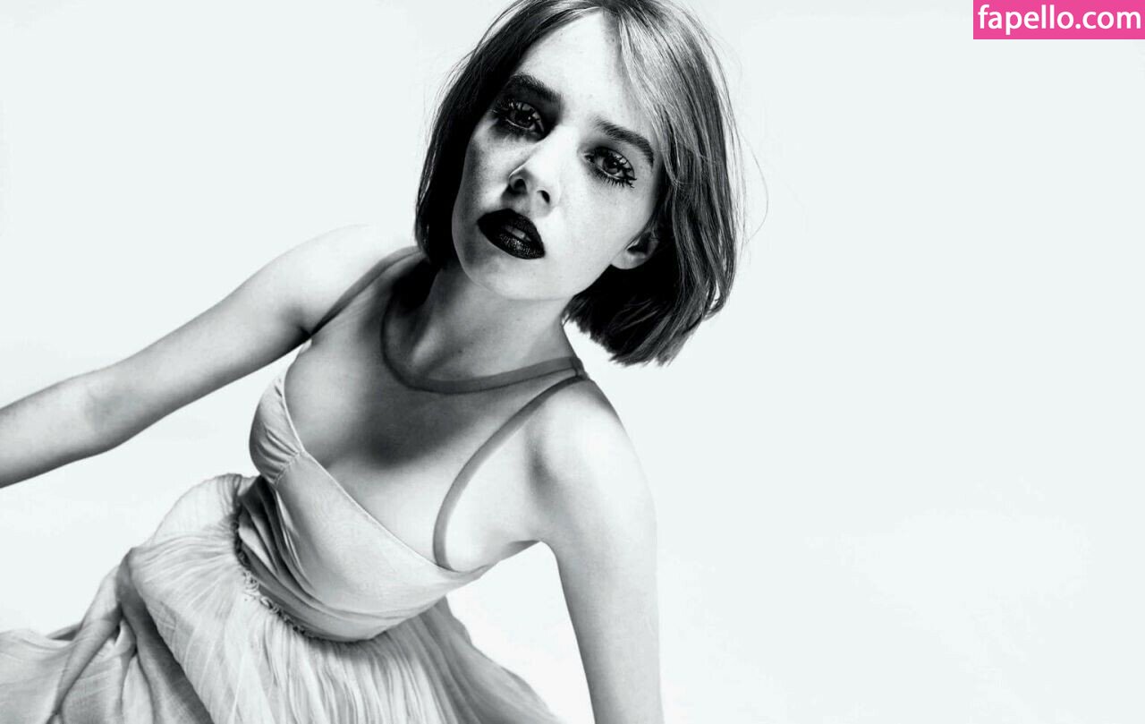 Maya Hawke leaked nude photo #0194 (Maya Hawke / maya_hawke / neohawk2)