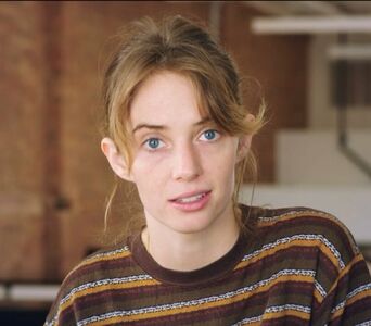 Maya Hawke #864