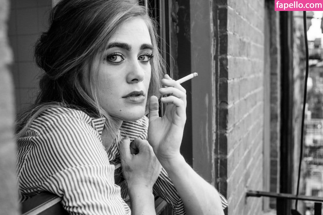 Melissa Roxburgh leaked nude photo #0177 (Melissa Roxburgh / mroxburgh)