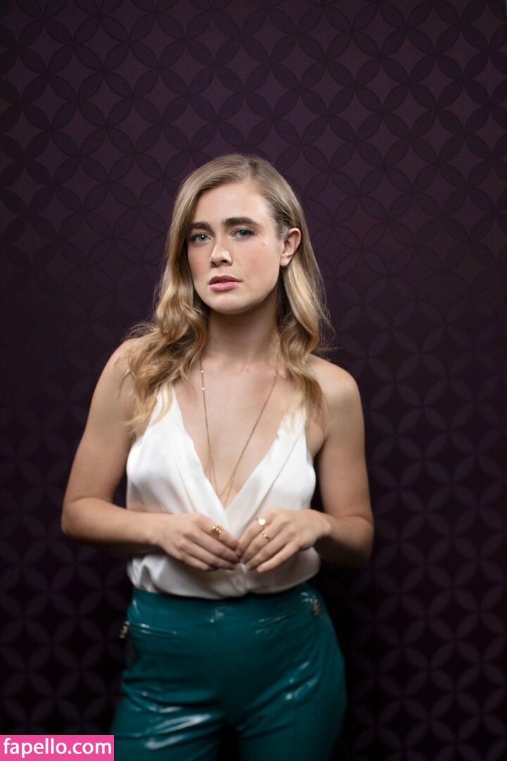 Melissa Roxburgh leaked nude photo #0181 (Melissa Roxburgh / mroxburgh)