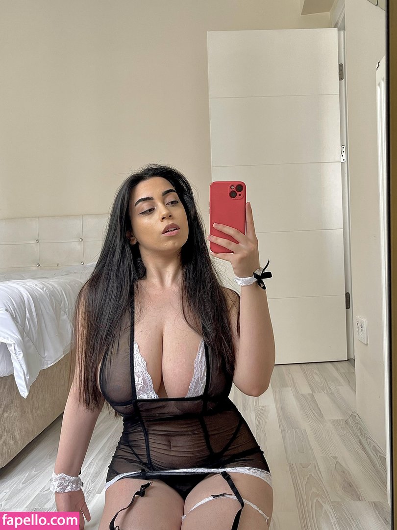 Merve Damla Naturabody mervedamla Nude Leaked OnlyFans Photo  