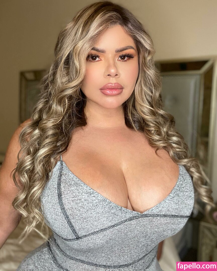 Michelle Mendez Shellraven Mshellraven Nude Leaked Onlyfans Photo