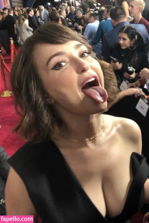 Milana Vayntrub leaked nude photo #0006 (Milana Vayntrub / AT&T Girl / mintmilana)