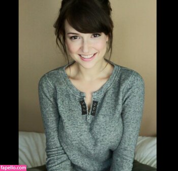 Milana Vayntrub leaked nude photo #0189 (Milana Vayntrub / AT&T Girl / mintmilana)