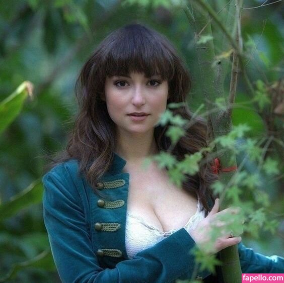 Milana Vayntrub leaked nude photo #0275 (Milana Vayntrub / AT&T Girl / mintmilana)