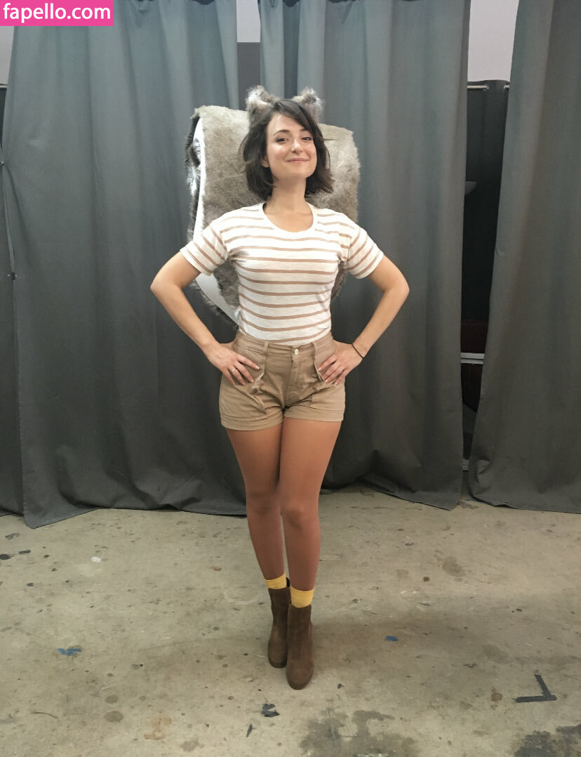 Milana Vayntrub leaked nude photo #0296 (Milana Vayntrub / AT&T Girl / mintmilana)