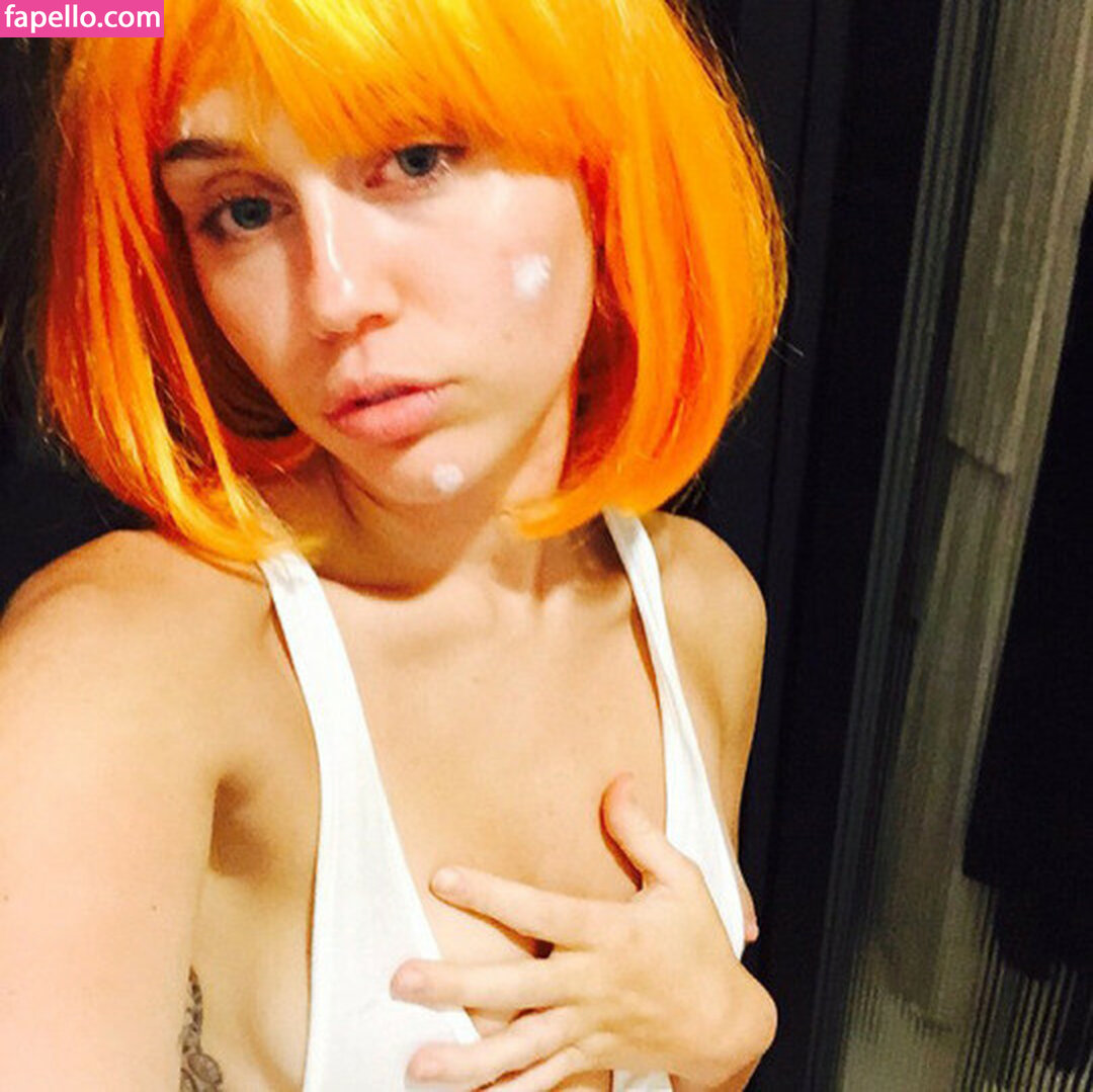 Miley Cyrus leaked nude photo #2518 (Miley Cyrus / MileyCyrus)