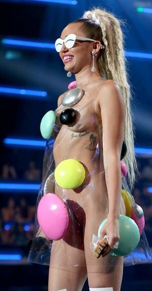 Miley Cyrus #3311