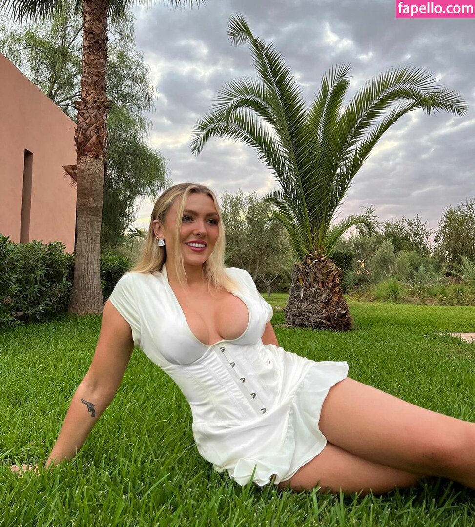 MillieT25 / xxxtt Nude Leaked OnlyFans Photo #33 - Fapello