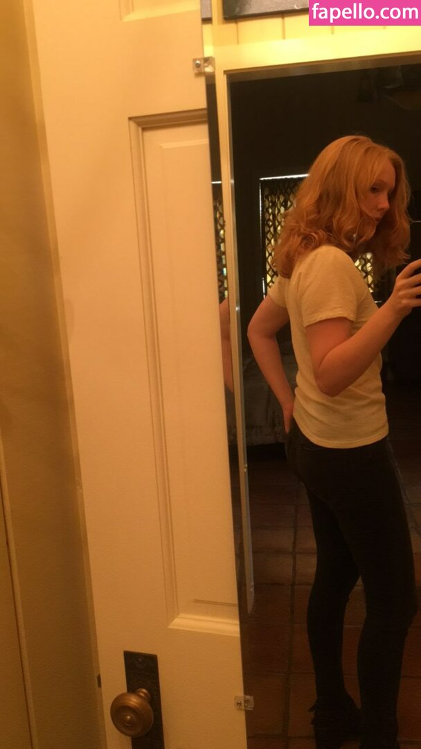 Molly Quinn leaked nude photo #0057 (Molly Quinn / lassmolly / mollycaitlynquinn)