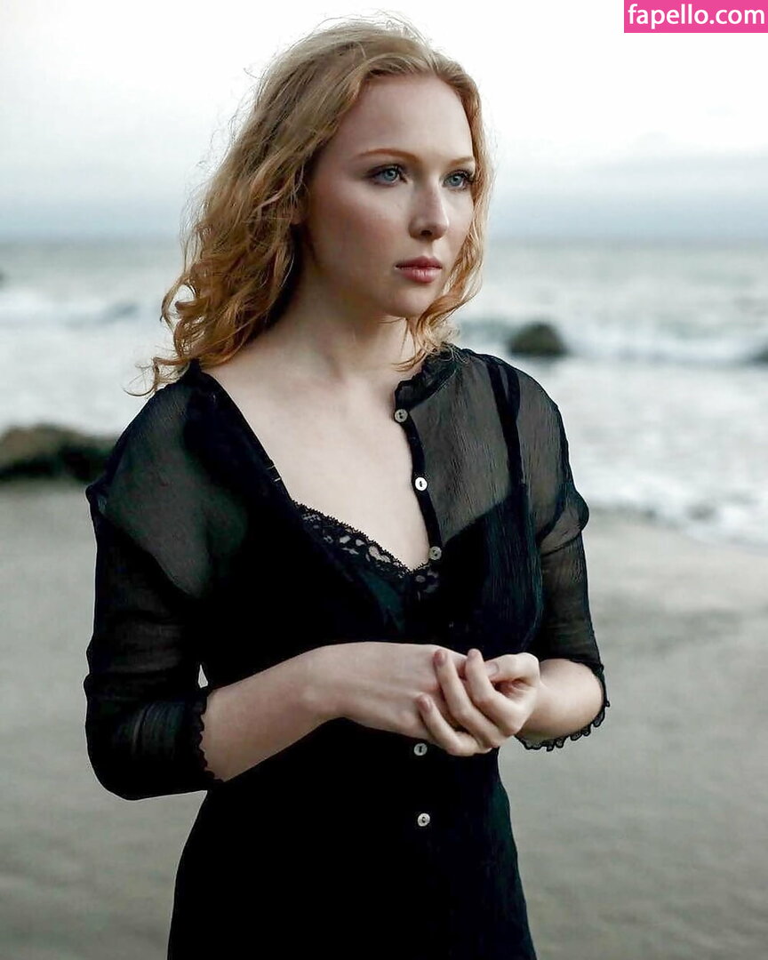 Molly Quinn leaked nude photo #0073 (Molly Quinn / lassmolly / mollycaitlynquinn)