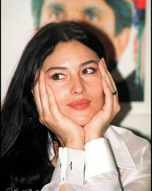 Monica Bellucci nude #0070