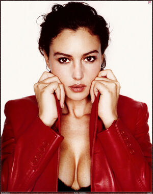 Monica Bellucci nude #0103