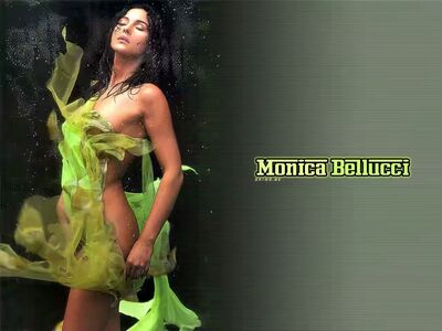 Monica Bellucci nude #0237