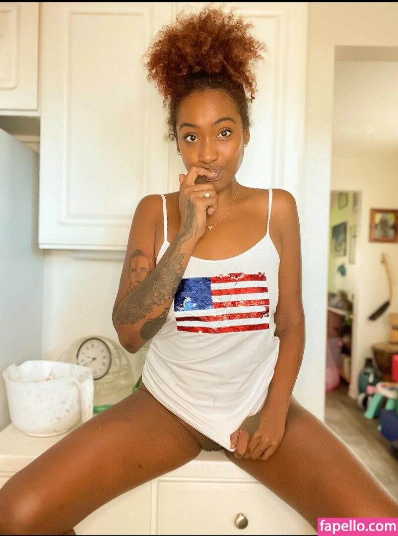 Moxie_america leaked nude photo #0008 (Moxie_america / Mom_of_both_2)