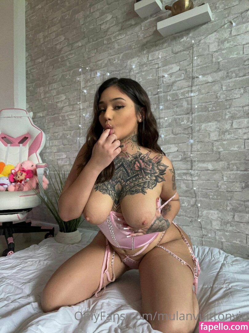 Mulanvuittontv leaked nude photo #0004 (Mulanvuittontv / itsmulanvuitton)