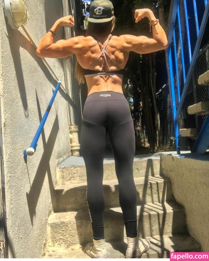 1persianbarbie / Muscle Goddess / fitpersianbarbie Nude Leaked OnlyFans  Photo #78 - Fapello