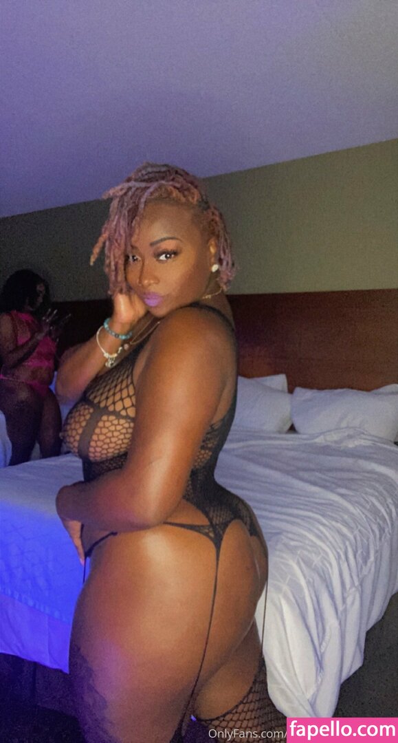 mzstrawberryhenny leaked nude photo #0079 (mzstrawberryhenny / mz.strawberryhennessy)