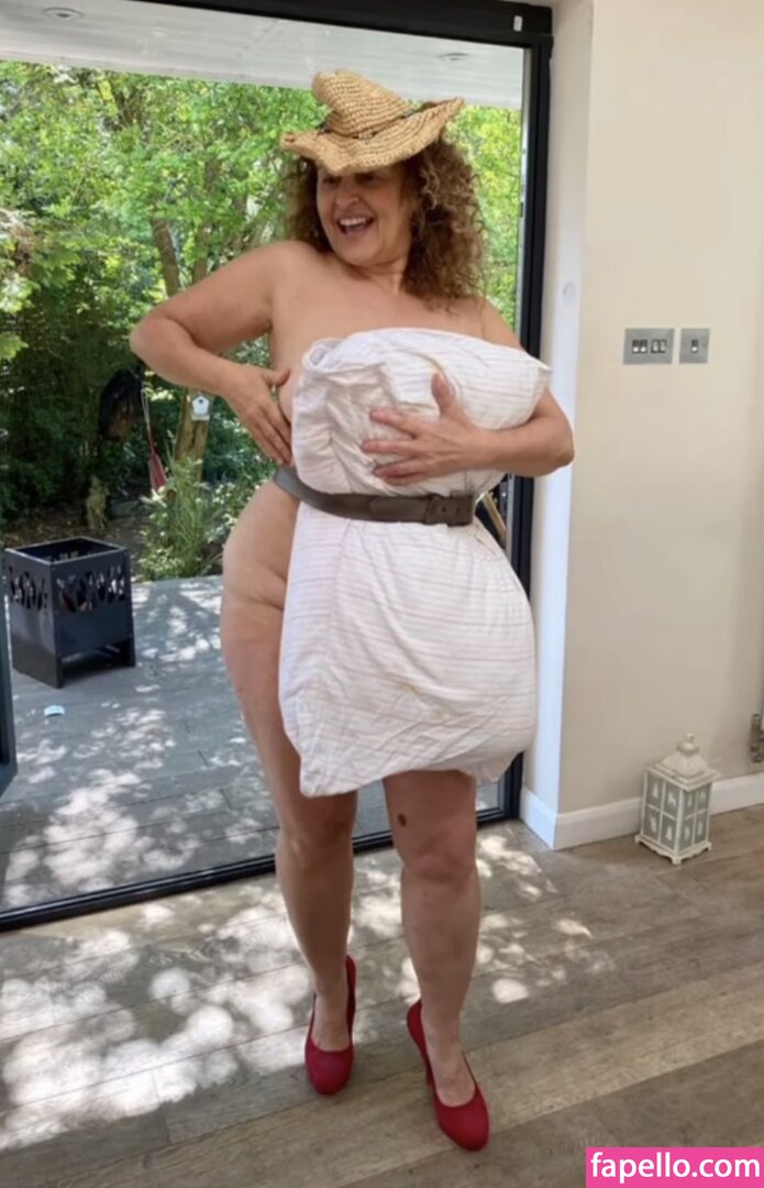 Nadia Sawalha leaked nude photo #0040 (Nadia Sawalha / nadiasawalha)