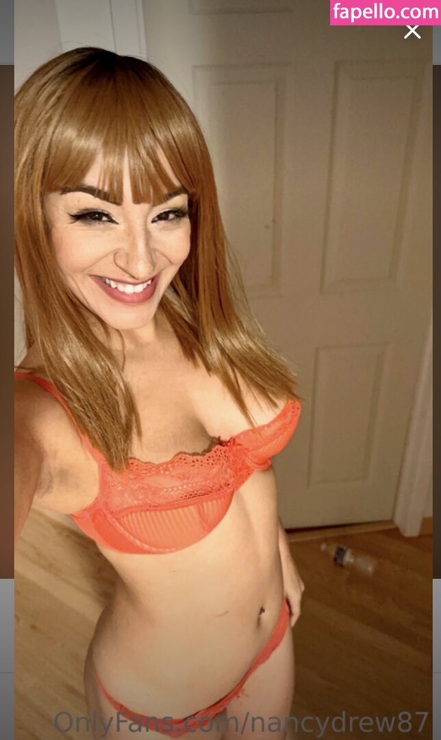 Nancydrew87 leaked nude photo #0006 (Nancydrew87 / Raquel Reigns / Singing subway girl on TikTok / nancydrewdraws)