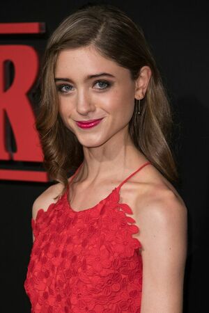 Natalia Dyer nude #0151