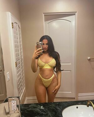 Natalie Halcro nude #0003