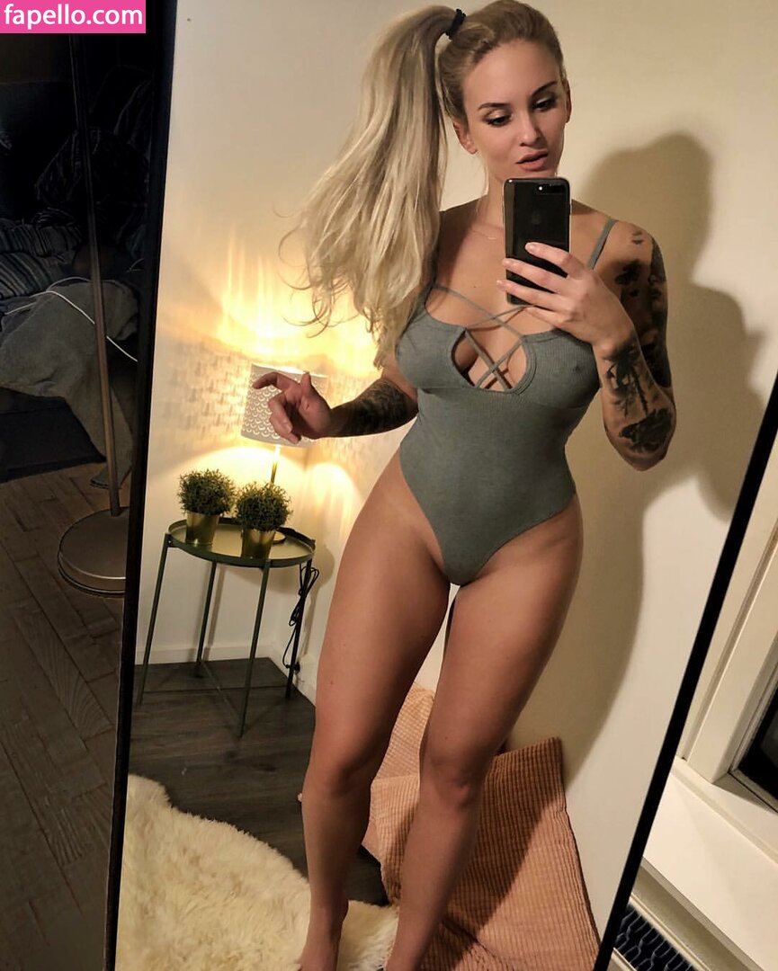 Natasha Thomsen leaked nude photo #0027 (Natasha Thomsen / Natashakt7 / natasha_k_t)