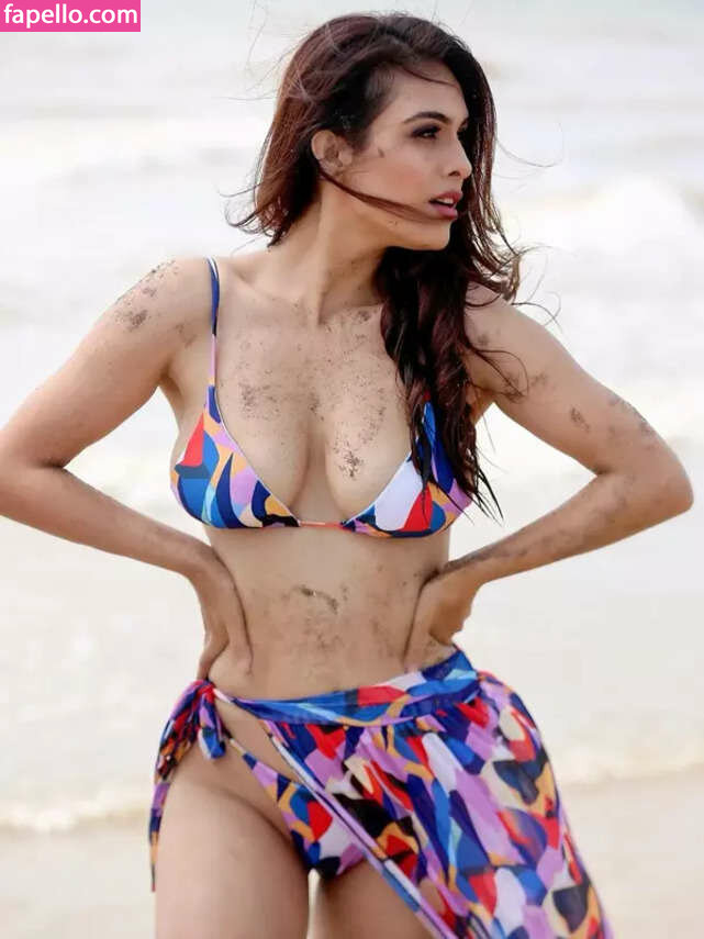 Neha Malik leaked nude photo #0321 (Neha Malik / Nehamalik335)