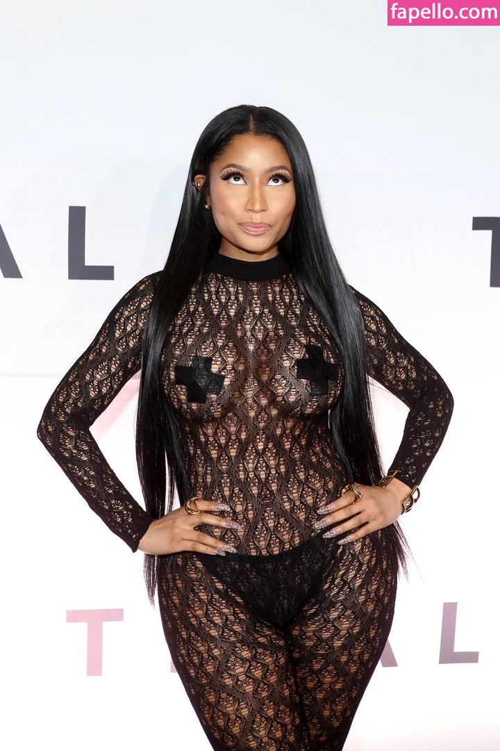 https://fapello.com/content/n/i/nicki-minaj/1000/nicki-minaj_0094.jpg