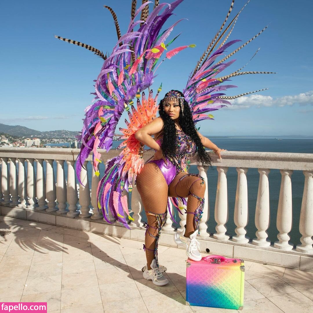 Nicki Minaj leaked nude photo #0313 (Nicki Minaj / nickiminaj)