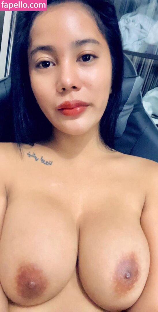 Nikki Lerona leaked nude photo #0003 (Nikki Lerona / LeronaNikki / nikkileronaph)