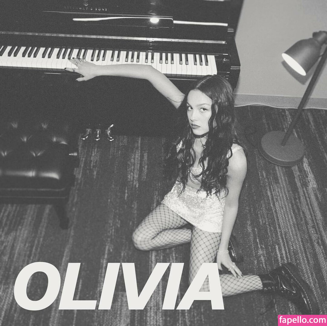 Olivia Rodrigo leaked nude photo #2014 (Olivia Rodrigo / oliviarodrigo)