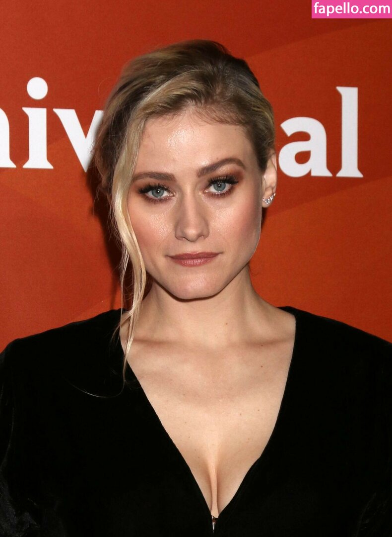 Olivia Taylor Dudley erome Latest Exclusive Leaked Photos